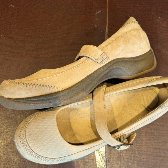 Dansko Kate Nubuck Sandals - Picture 1 of 3